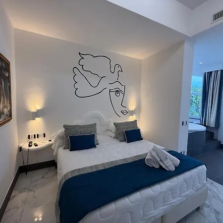 Art Pasitea 4*