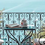 帕西提亚波西塔诺艺术酒店