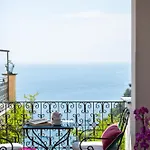 酒店 帕西提亚波西塔诺艺术酒店 4*