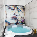 帕西提亚波西塔诺艺术酒店