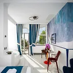 帕西提亚波西塔诺艺术酒店 4*