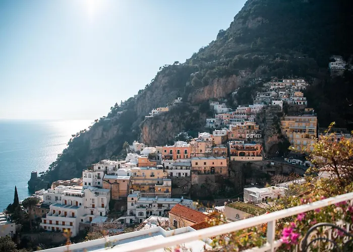 Готель Art Pasitea 4*