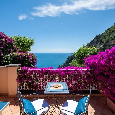 Hotel Art Pasitea 4*