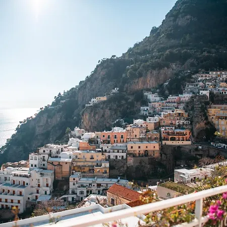 Hotel Art Pasitea 4*