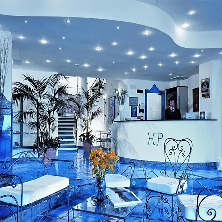 Hotel Art Pasitea 4*