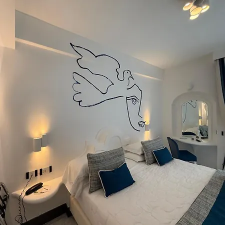 Art Pasitea Hotel 4*