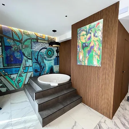 Art Pasitea Hotel 4*