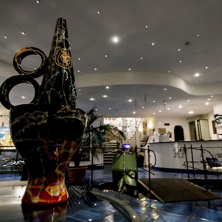 Art Pasitea Otel Positano