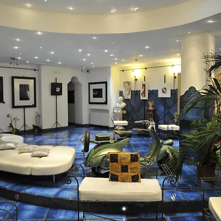 Hotel Art Pasitea 4*