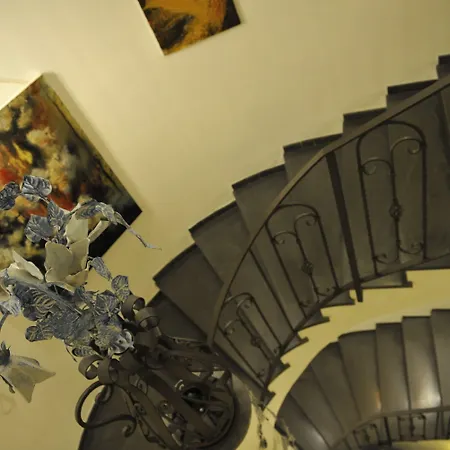 Hotel Art Pasitea 4*