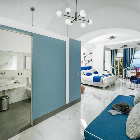 Otel Art Pasitea 4*