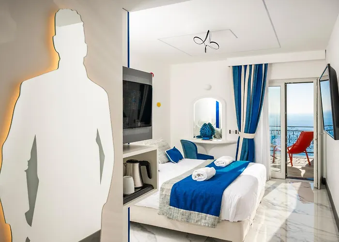 Art Pasitea Hotel 4*