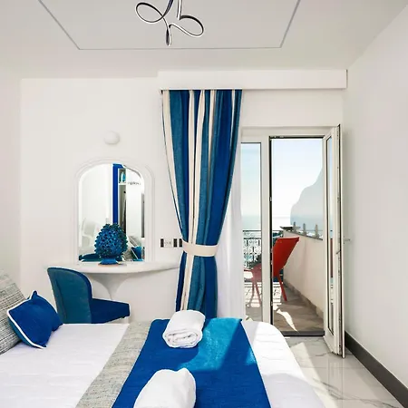 Art Pasitea Hotel